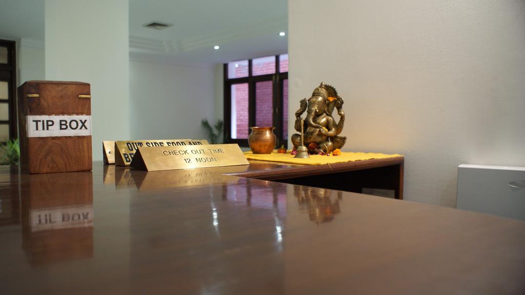 Hotel Alpana Haridwār Zewnętrze zdjęcie