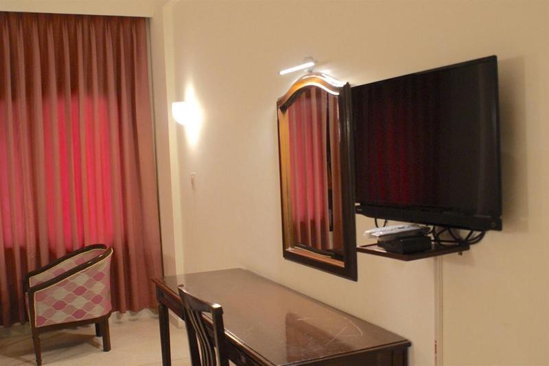 Hotel Alpana Haridwār Zewnętrze zdjęcie