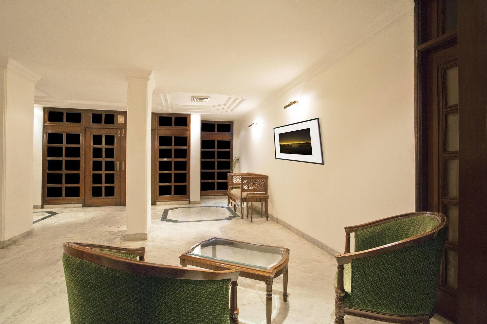 Hotel Alpana Haridwār Zewnętrze zdjęcie